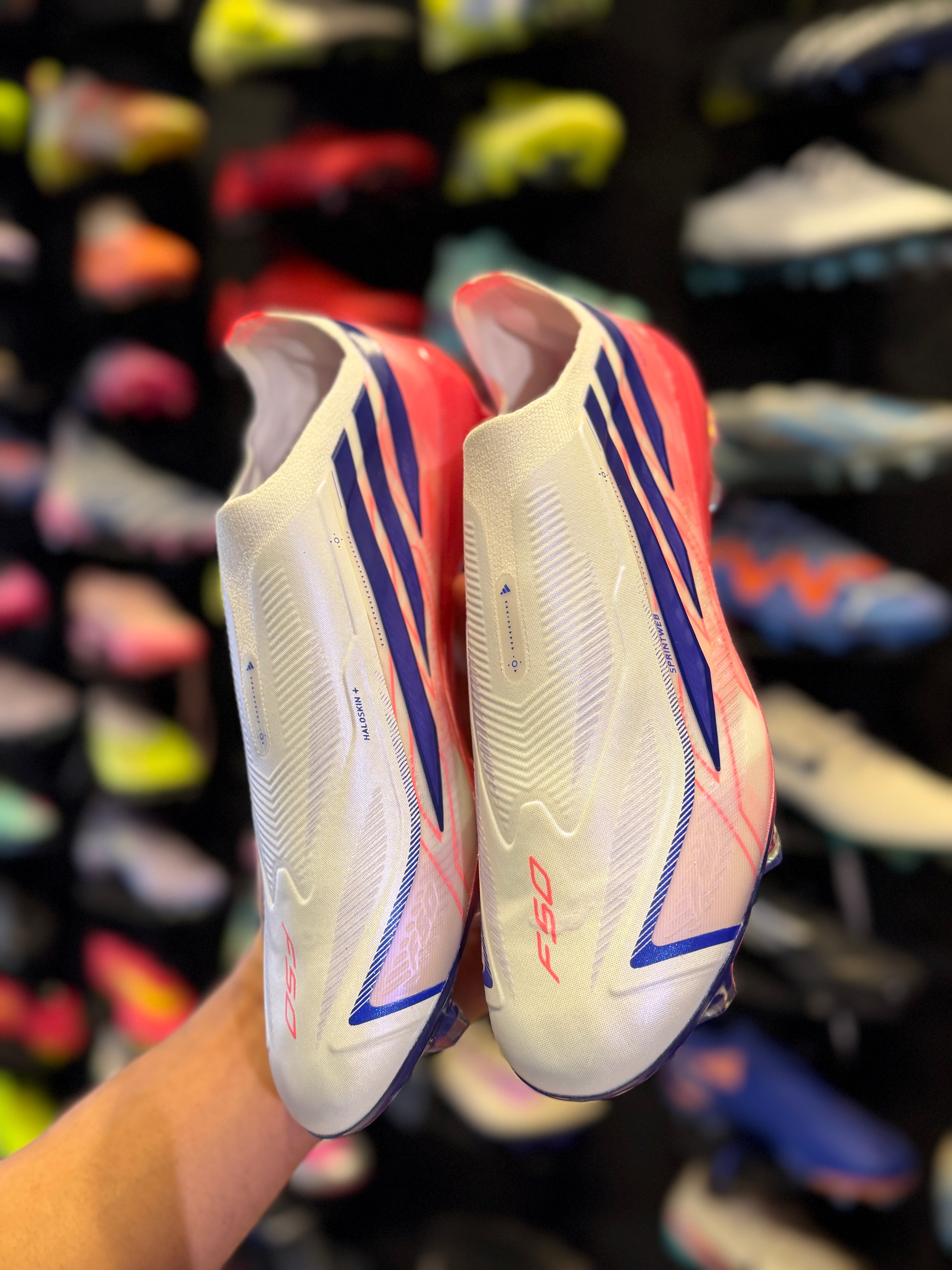 F50 hyperfast white