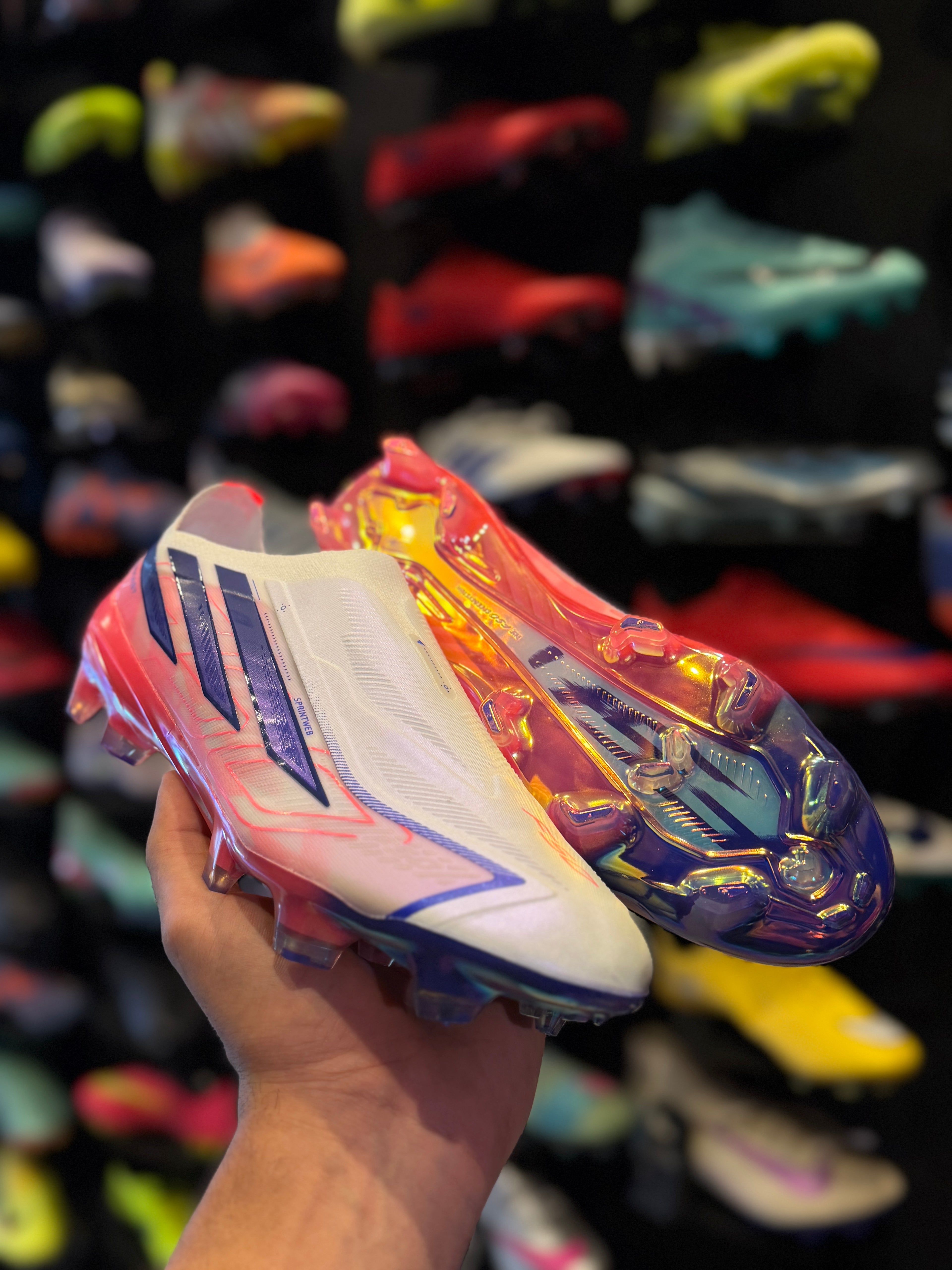 F50 hyperfast white