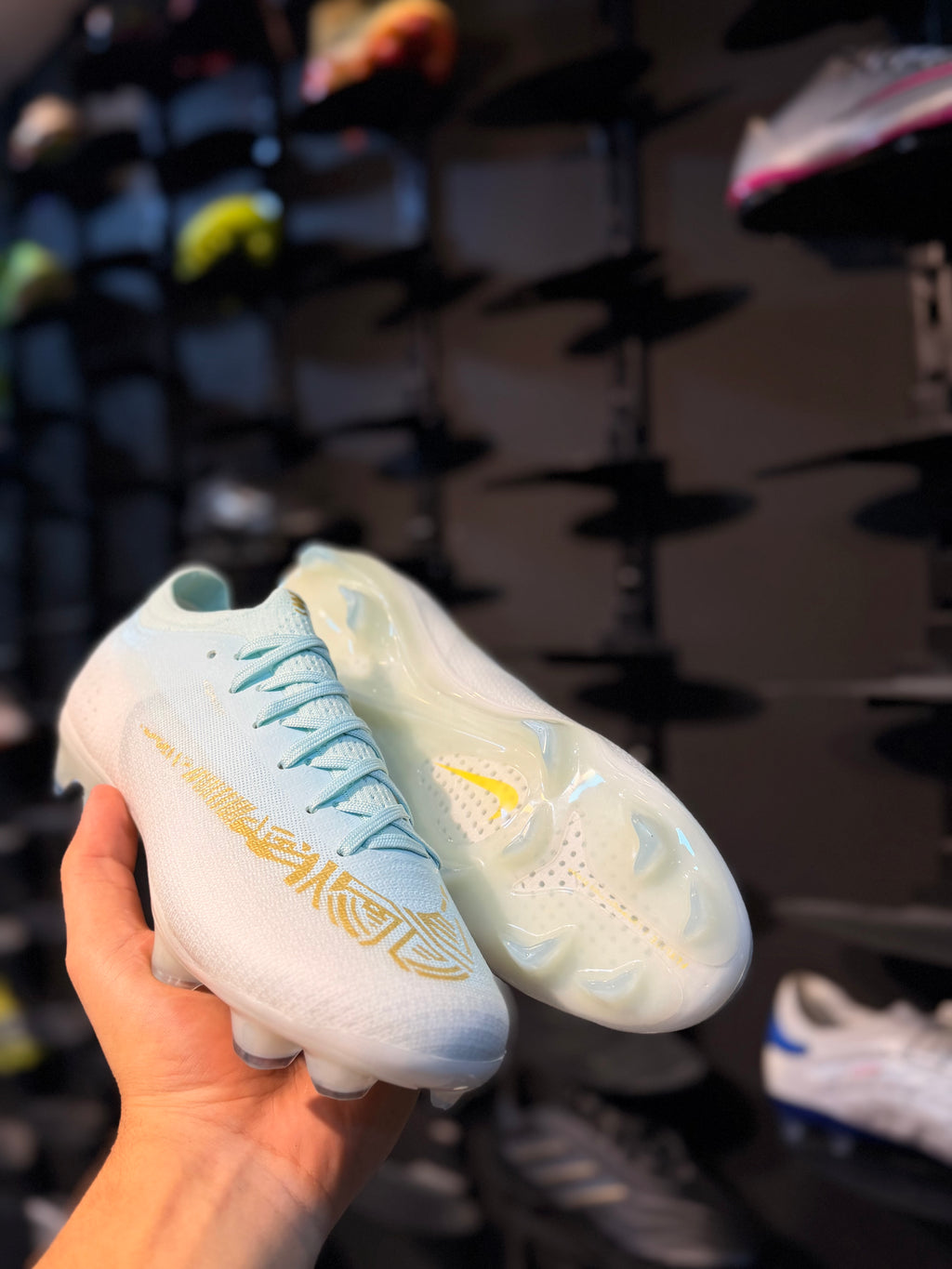 Vapor 17 professional sky